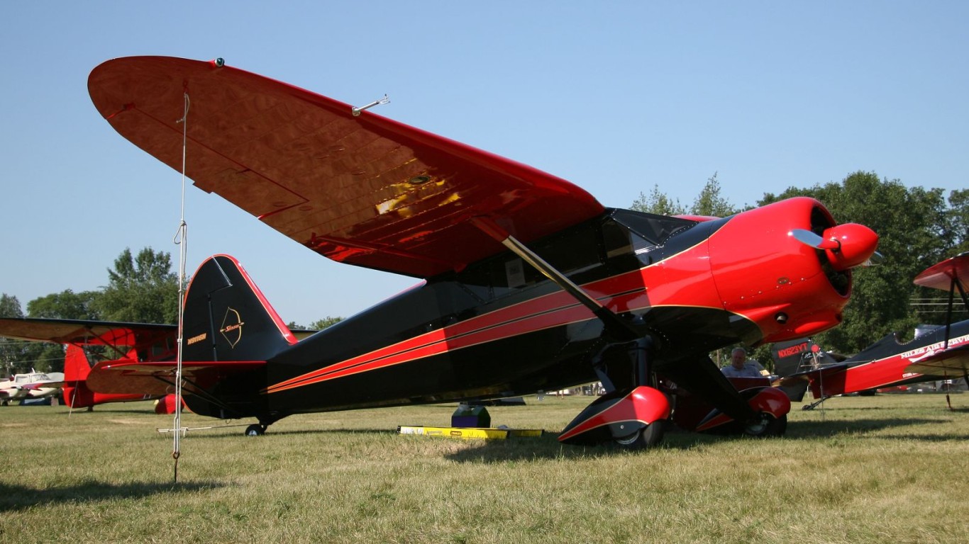 60. Stinson Reliant