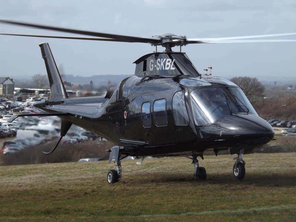 10. AW109